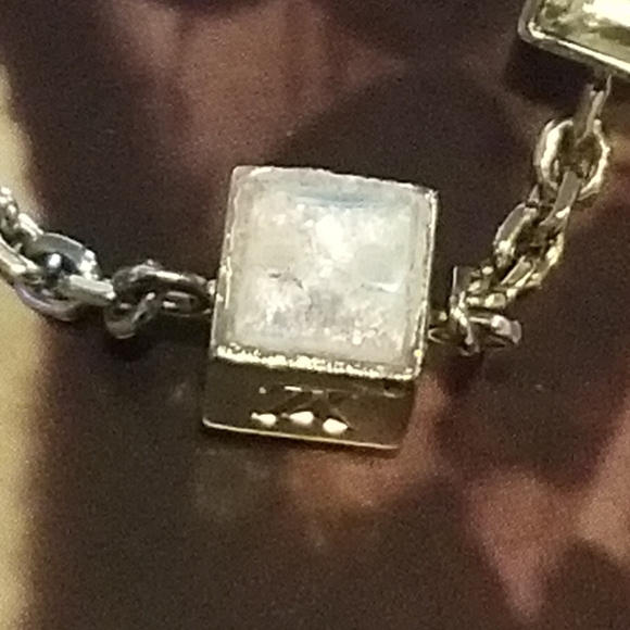 LV Gamble necklace - Picture 4 of 13